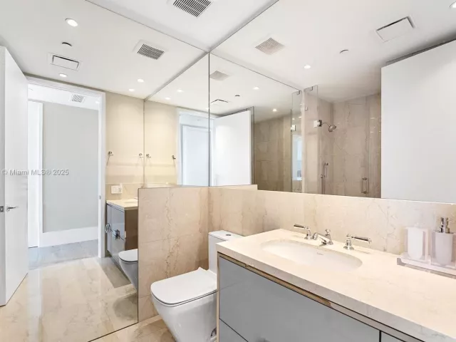 Продажа квартиры #3101 - фото 6144938