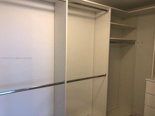 Продажа квартиры #1005 - фото 6171297