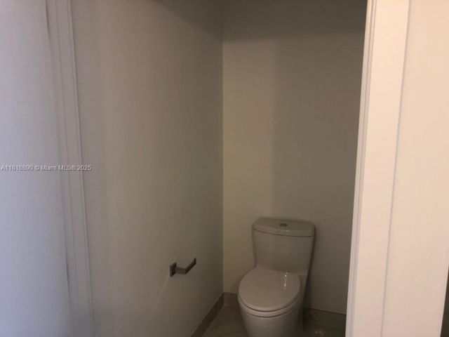 Продажа квартиры #1005 - фото 6171298