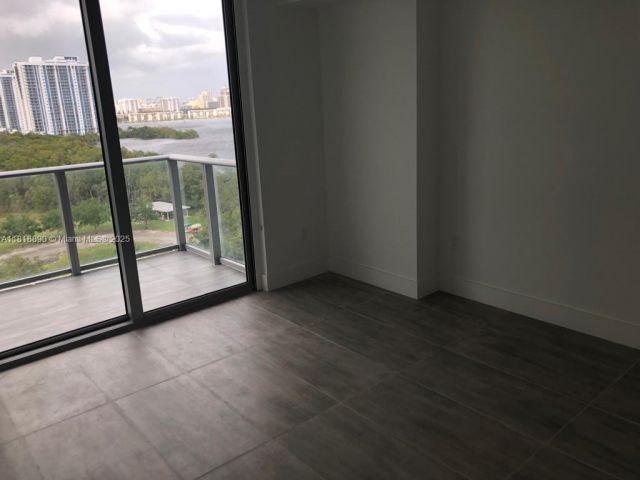 Продажа квартиры #1005 - фото 6171303