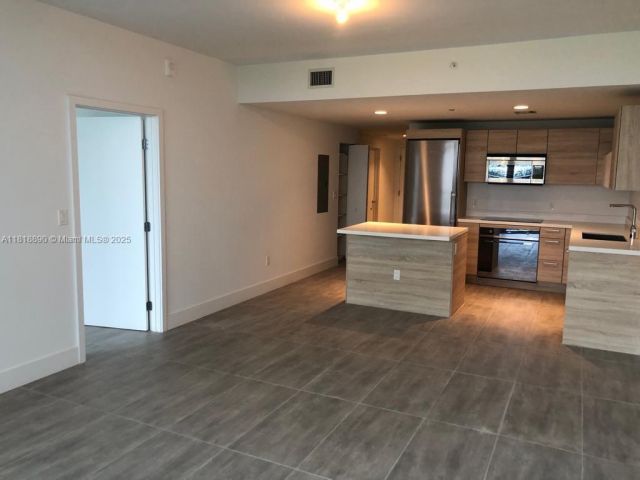 Продажа квартиры #1005 - фото 7435901