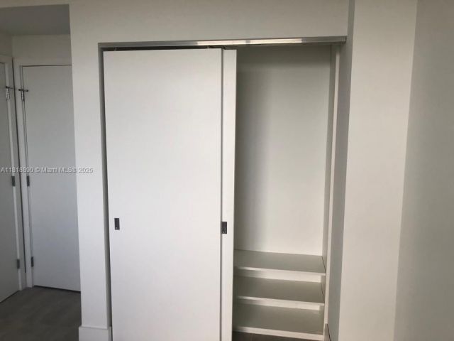 Продажа квартиры #1005 - фото 7435914