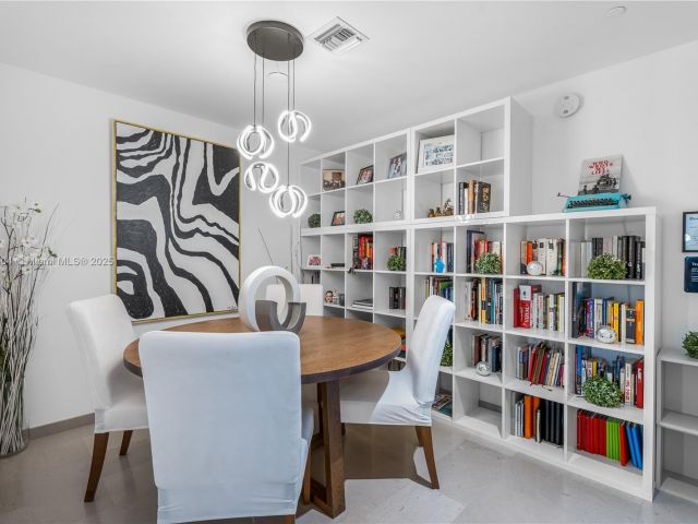 Продажа квартиры #1704 - фото 6143209