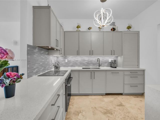 Продажа квартиры #407 - фото 6219679