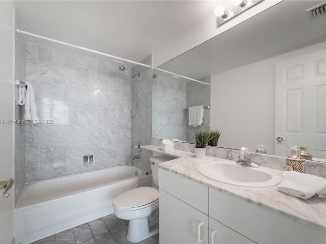 Квартира в аренду номер1103 - фото 6141437