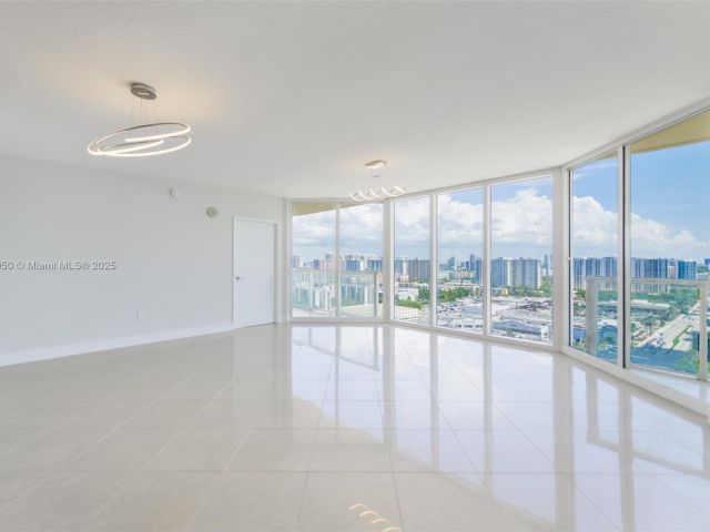 Продажа квартиры #2107 - фото 6768745