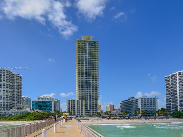 Продажа квартиры #2107 - фото 6768746