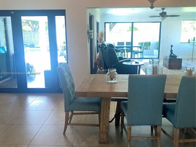 Продажа дома по адресу 12780 SW 187th St - фото 6140878