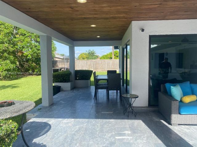 Продажа дома по адресу 12780 SW 187th St - фото 6205406