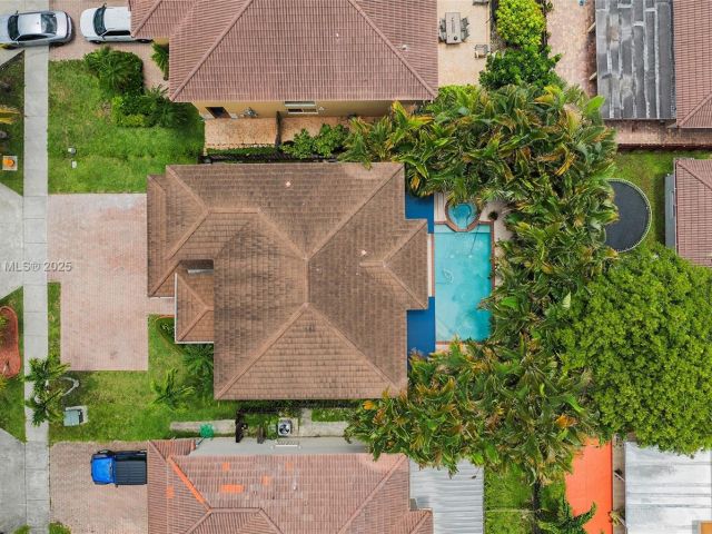 Продажа дома по адресу 15575 SW 9th Ln - фото 6141043