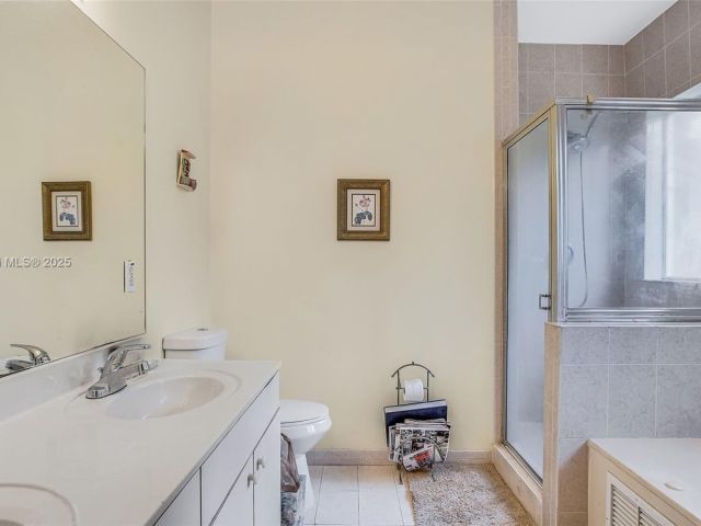 Продажа дома по адресу 15575 SW 9th Ln - фото 6141049