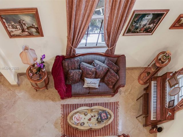 Продажа дома по адресу 15575 SW 9th Ln - фото 6141055