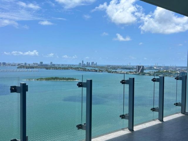 Квартира в аренду номер2602 - фото 6145314