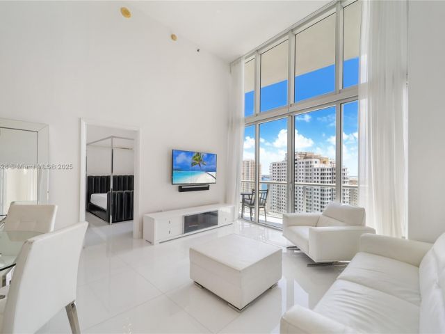 Продажа квартиры #2807 - фото 6143510