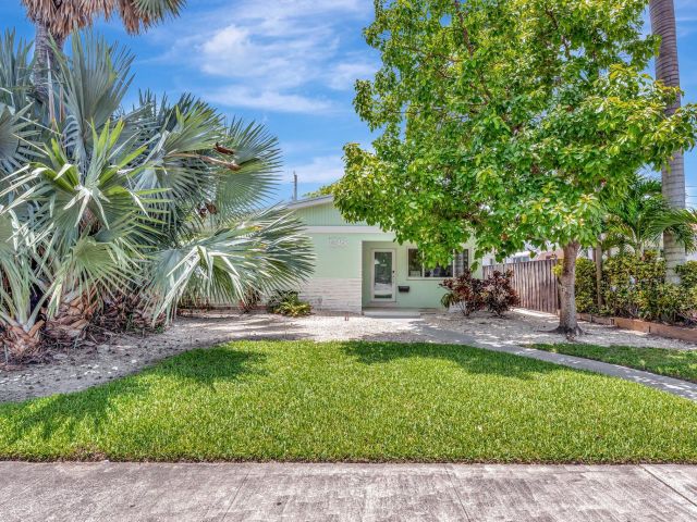 Дом в аренду по адресу 1246 Johnson Street - фото 6143957