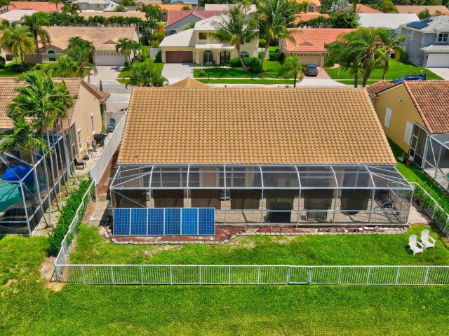 Продажа дома по адресу 9720 Enchanted Pointe Lane - фото 6144555