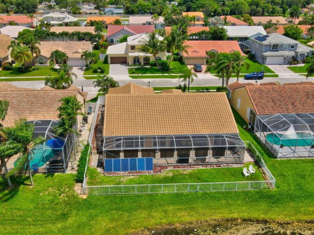 Продажа дома по адресу 9720 Enchanted Pointe Lane - фото 6144556