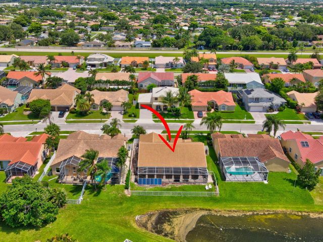 Продажа дома по адресу 9720 Enchanted Pointe Lane - фото 6144558