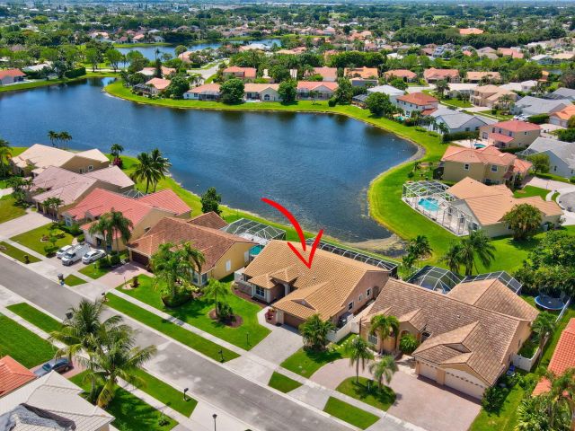 Продажа дома по адресу 9720 Enchanted Pointe Lane - фото 6144562