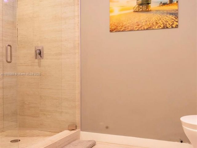 Продажа квартиры #N-1011 - фото 6146174