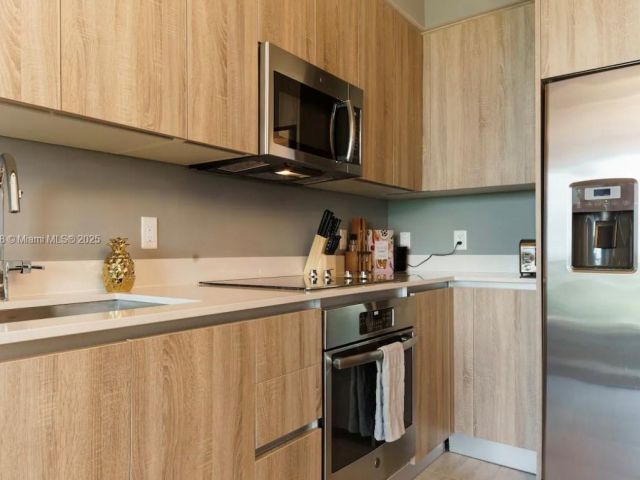 Продажа квартиры #N-1011 - фото 6146183