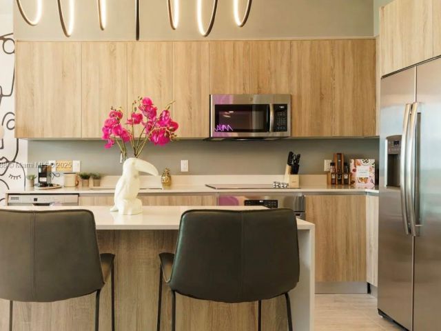 Продажа квартиры #N-1011 - фото 6146185