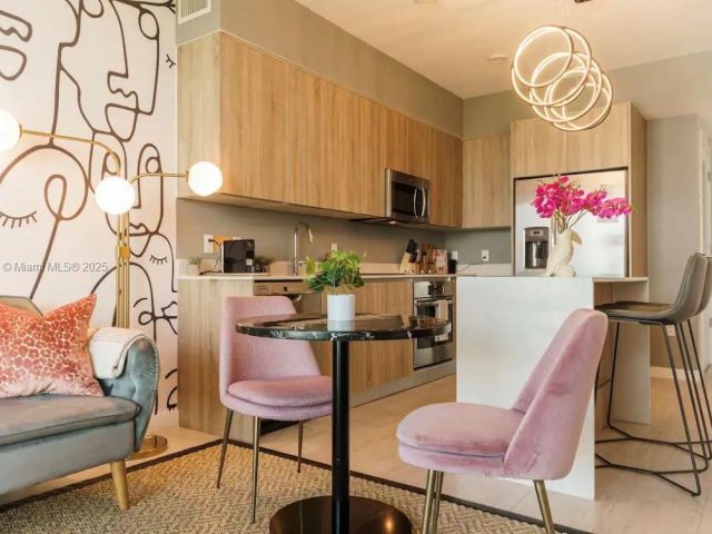 Продажа квартиры #N-1011 - фото 6146188