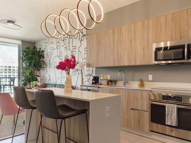 Продажа квартиры #N-1011 - фото 6146191