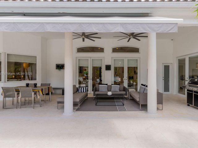 Продажа дома по адресу 9532 SW 124th Ter - фото 6196402