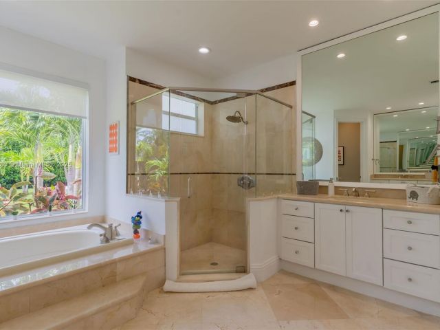 Продажа дома по адресу 9532 SW 124th Ter - фото 6196409