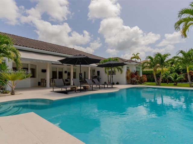 Продажа дома по адресу 9532 SW 124th Ter - фото 6196420