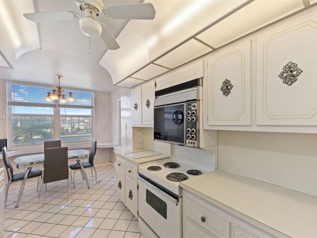 Продажа квартиры #501N - фото 6145698