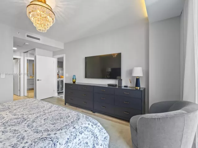 Продажа квартиры #2203 - фото 6150621