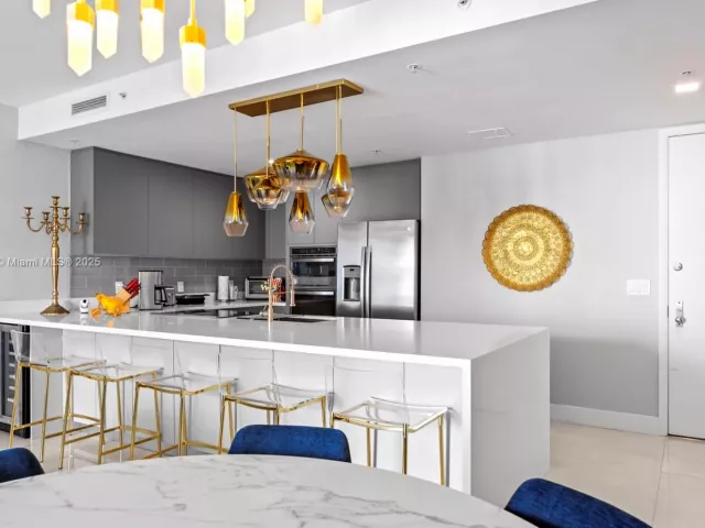 Продажа квартиры #2203 - фото 6150624