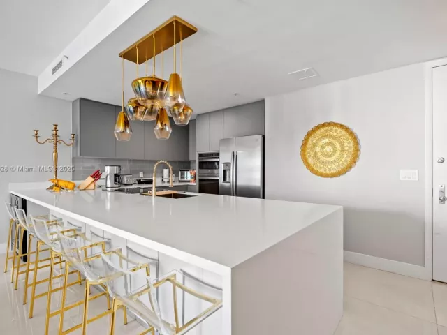 Продажа квартиры #2203 - фото 6150612