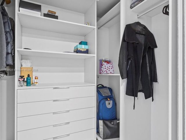 Продажа квартиры #2203 - фото 6150617