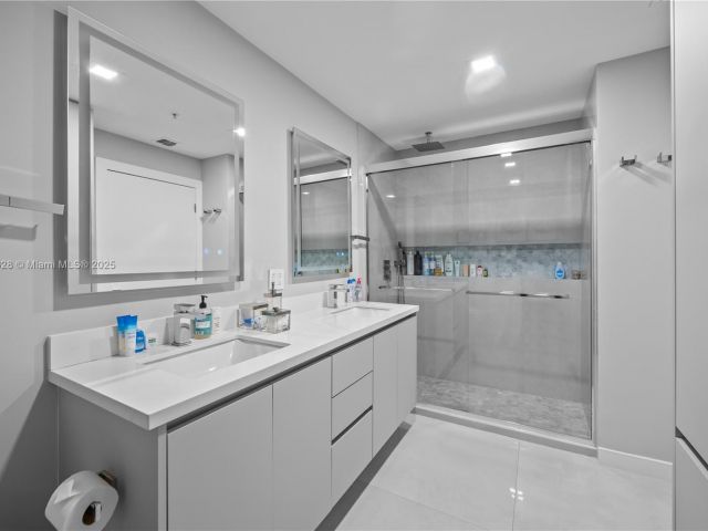 Продажа квартиры #2203 - фото 6150618