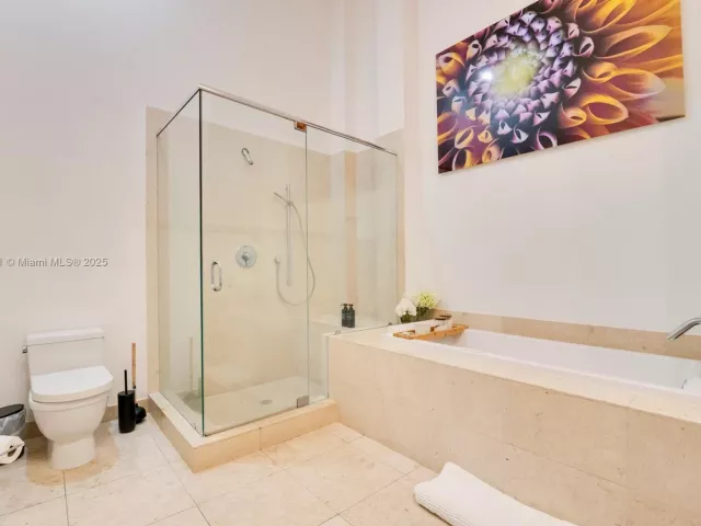 Продажа квартиры #4004 - фото 6171754