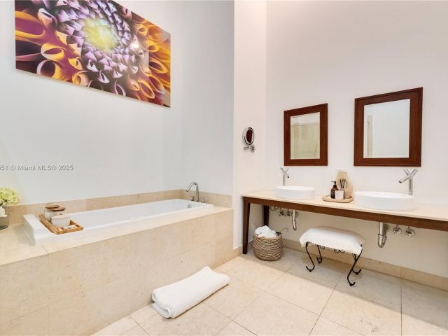 Продажа квартиры #4004 - фото 6171755