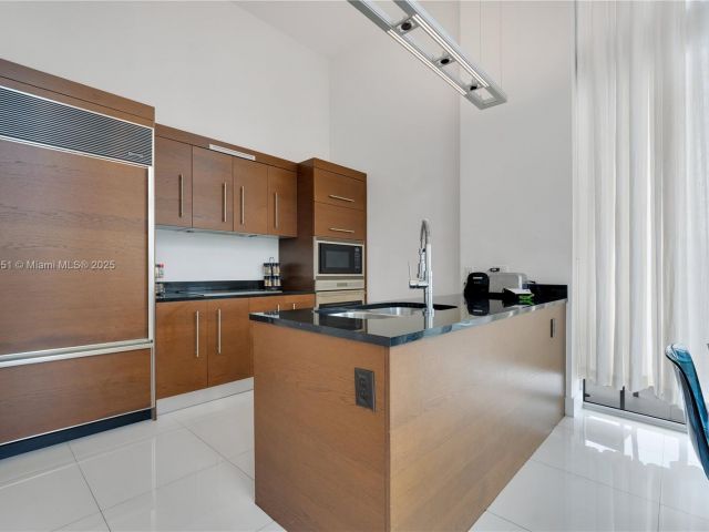 Продажа квартиры #4004 - фото 6171759