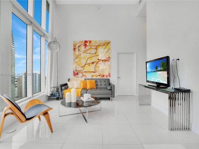 Продажа квартиры #4004 - фото 6171766