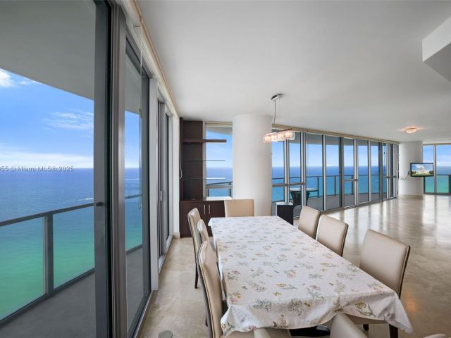 Продажа квартиры #2708 - фото 6143980