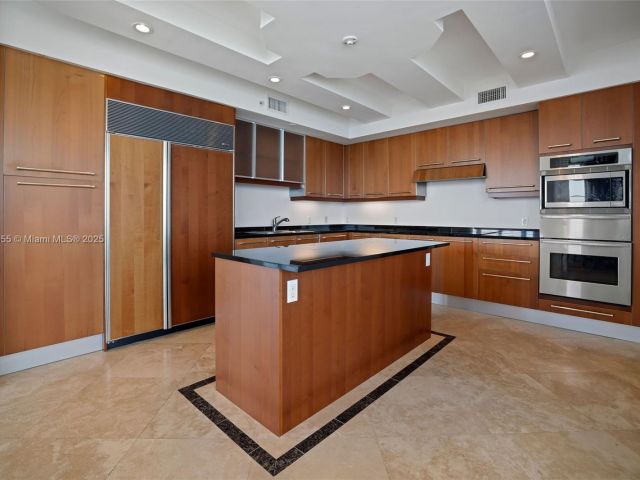 Продажа квартиры #2708 - фото 6143982