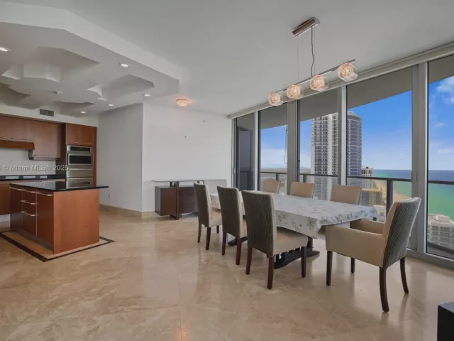 Продажа квартиры #2708 - фото 6143981