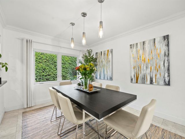 Продажа дома по адресу 1719 Poinsettia Dr - фото 6173424