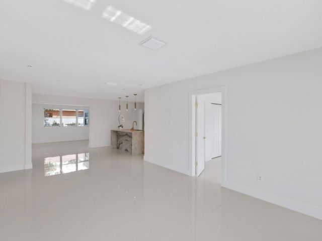 Продажа дома по адресу 3349 El Vedado Ct - фото 6169456