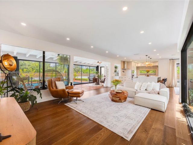 Продажа дома по адресу 9670 SW 96th Ct - фото 6163125