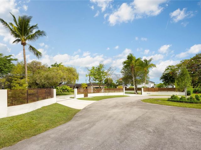 Продажа дома по адресу 9670 SW 96th Ct - фото 6163134