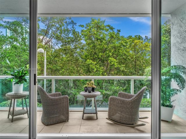 Продажа дома по адресу 16500 Collins Ave TH-10 - фото 6145249