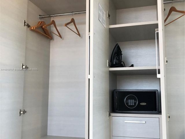 Продажа квартиры #N207 - фото 6145738